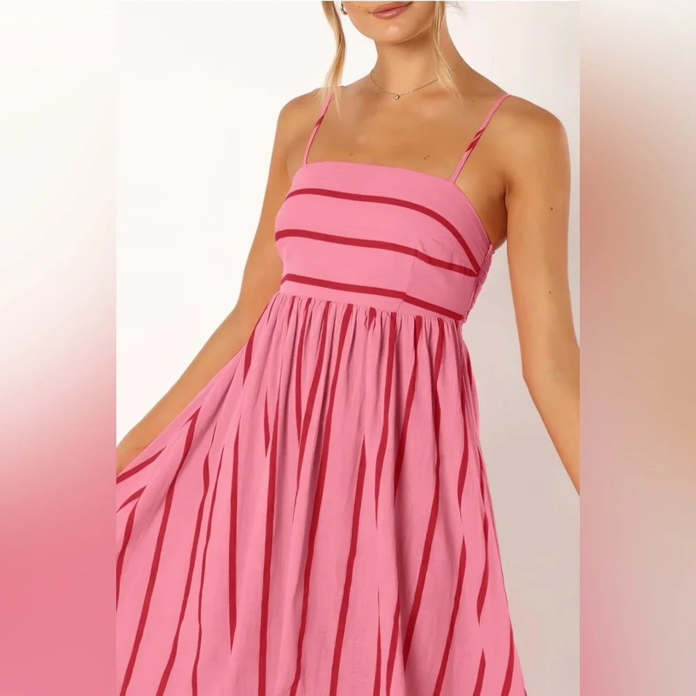 Elegant Pink Striped Maxi Dress - Picture 5 of 6